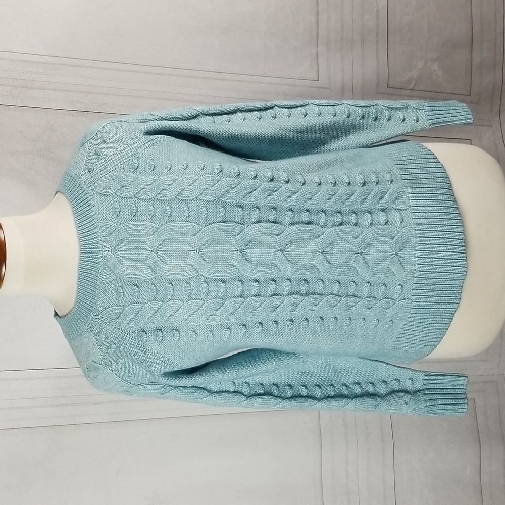 LOFT Cable Knit Swaeter
